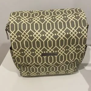 Petunia Pickle Bottom | Bags | Petunia Pickle Bottom Quartz  display picture 3